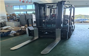 防爆平衡重式內燃叉車