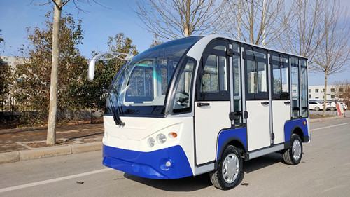 8座封閉觀光車 8座封閉觀光車