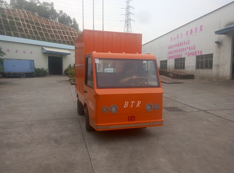 中國(guó)石油某鉆探公司--2噸防爆蓄電池搬運(yùn)車