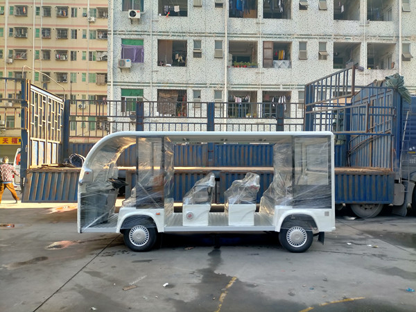 出貨2臺防爆觀光車