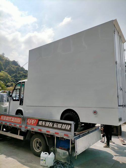 防爆搬運(yùn)車帶車廂