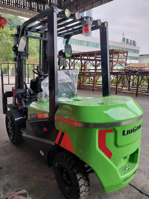 BPDB30防爆電動平衡重式叉車