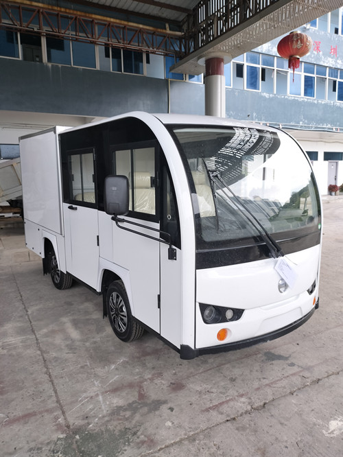 5座封閉式防爆巡檢車